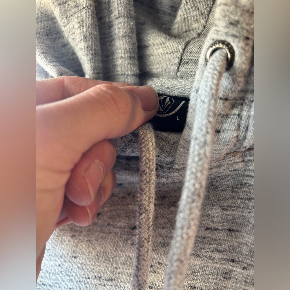 Volcom Hoodie - Picture 3 of 3
